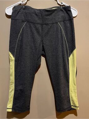 Danskin Charcoal Gray Capri Leggings with Yellow Panels